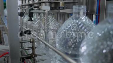 瓶装厂，塑料瓶装矿泉水自动输送线